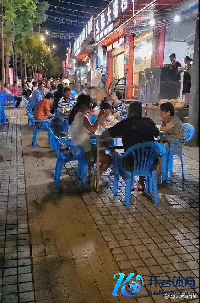 花30万装修店铺被指系违建 当地回话